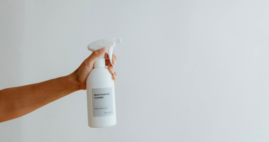 5 Simple Natural Cleaning Products You Can Make at Home